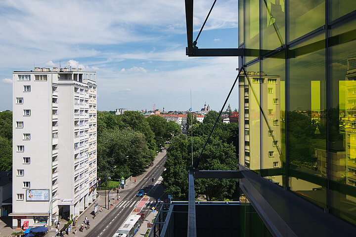 Widok na ulicę Czarnowiejską